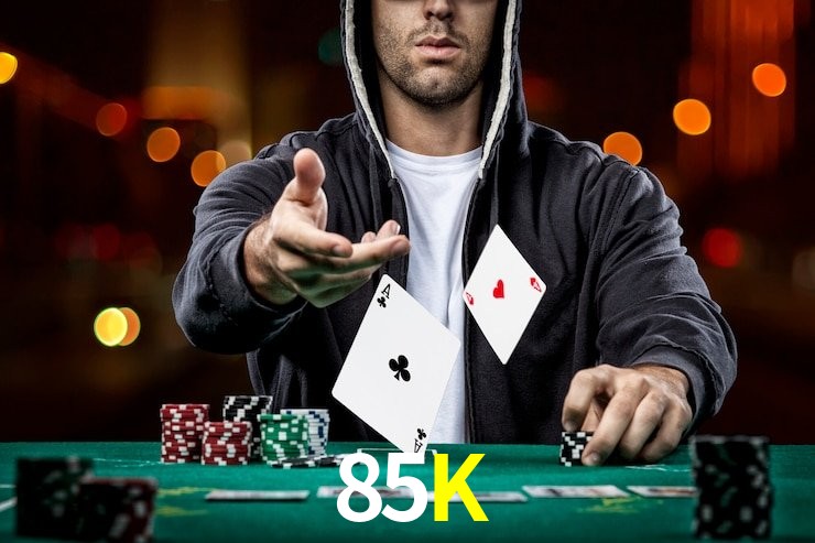Mercados ao vivo e cash out na 85K